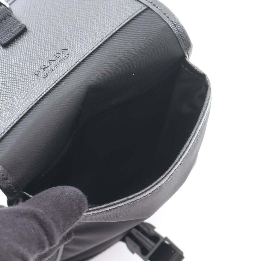 PRADA Black Leather Saffiano Shoulder Bag - Picture 3 of 7